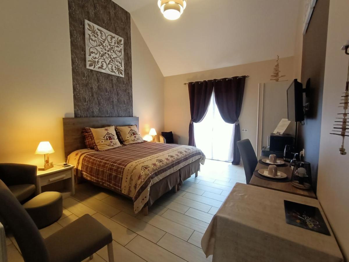 Ferienwohnung Le Balcon Des Cimes Adast Exterior foto