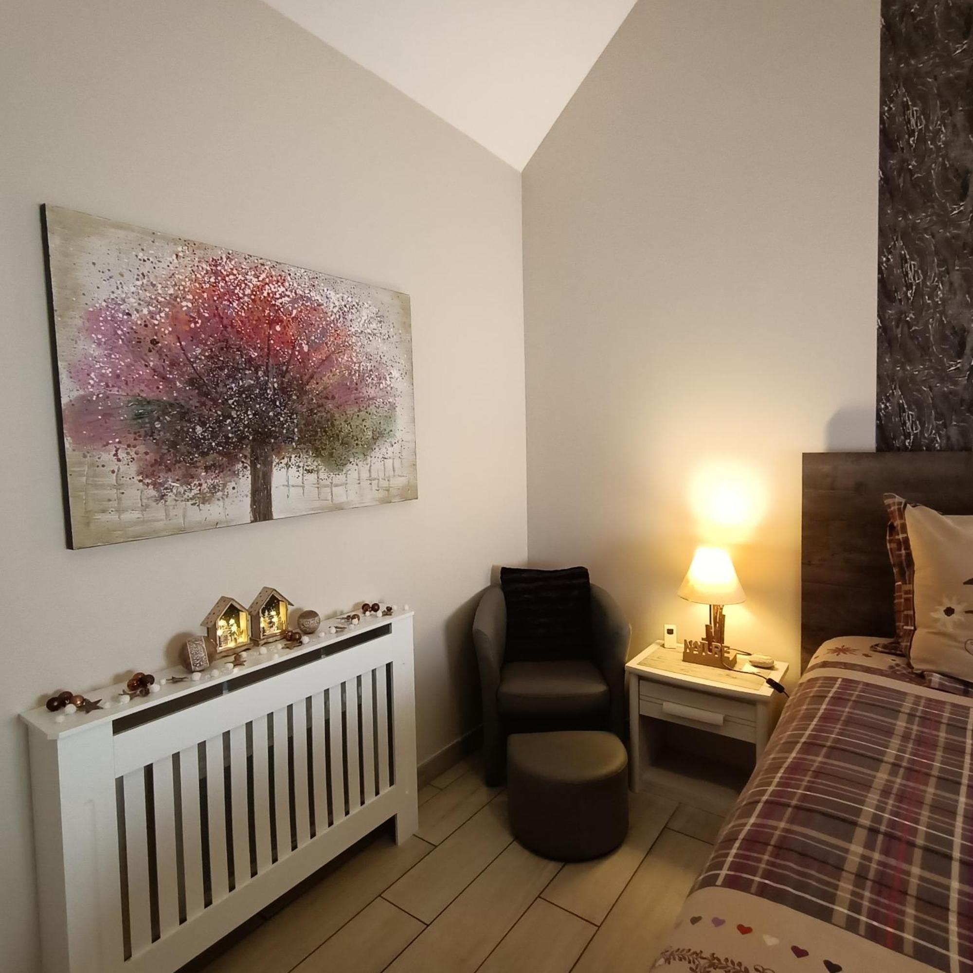 Ferienwohnung Le Balcon Des Cimes Adast Exterior foto